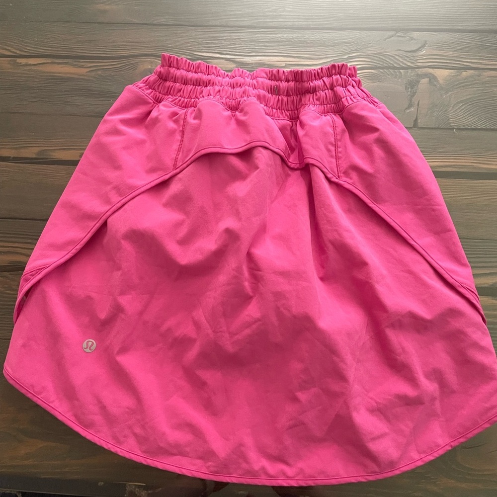 Lululemon Athletica Pink skort - Picture 2 of 8
